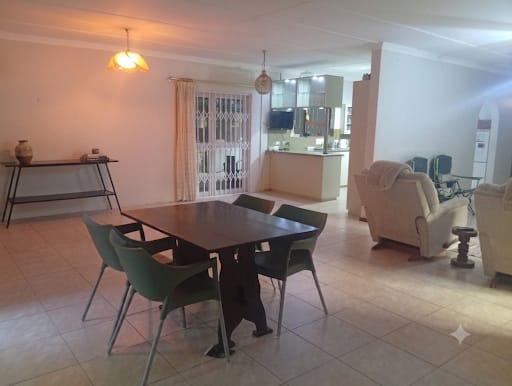 4 Bedroom Property for Sale in Nahoon Valley Park Eastern Cape